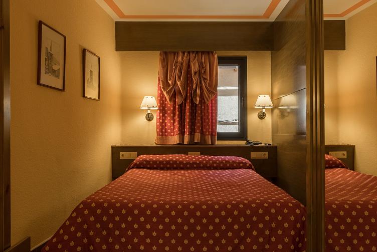 Triple enfant sans vue