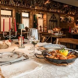 Photo gallery of Hotel Aran la Abuela