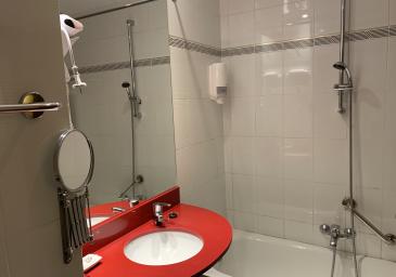 Triple 3 adultos Sin Vistas