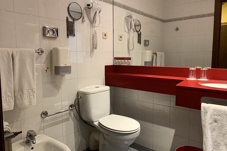 Enfant quadruple (2 adultes + 2 enfants jusqu'à 11 ans)