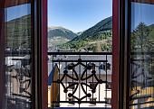 Room (4 Adults)