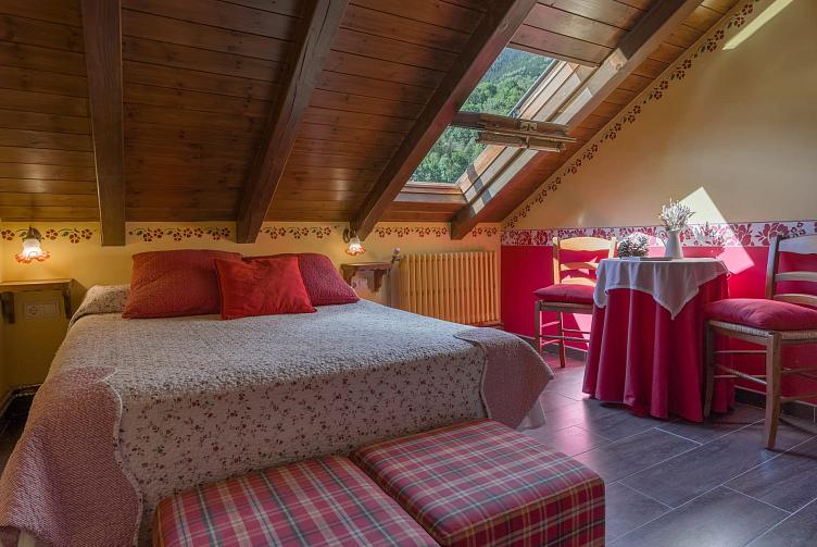 Room (4 Adults)