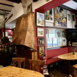 Coffe bar paintings Hotel Aran la Abuela Vielha